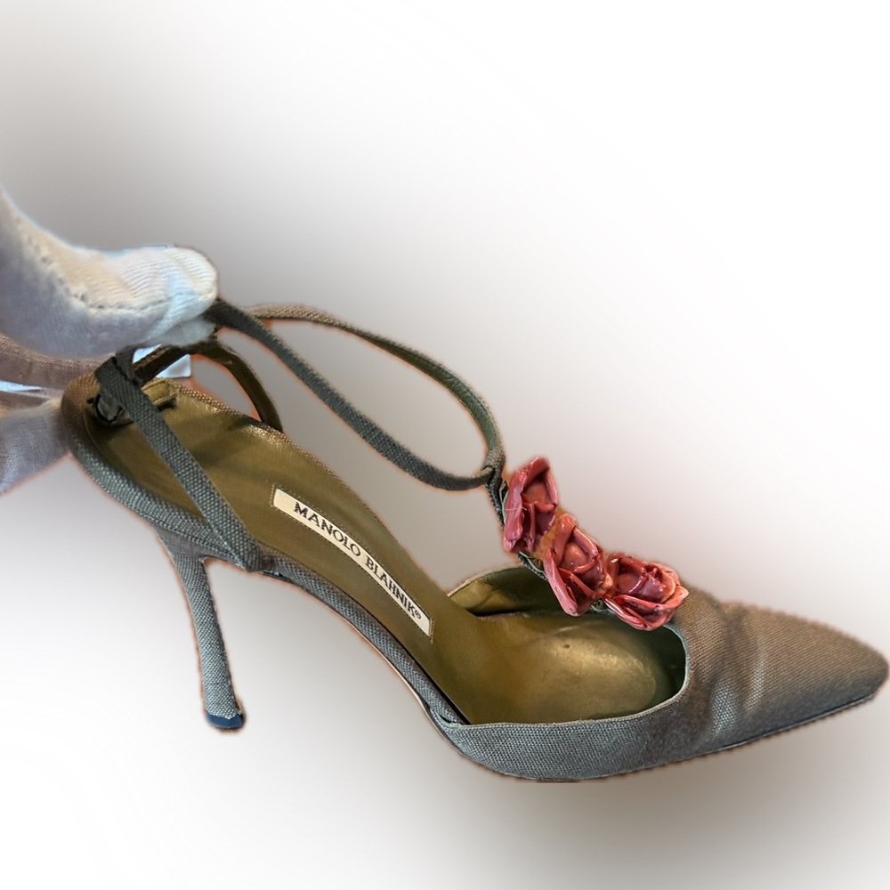 Manolo Blahnik Menka Olive Linen Heels Rose Detail